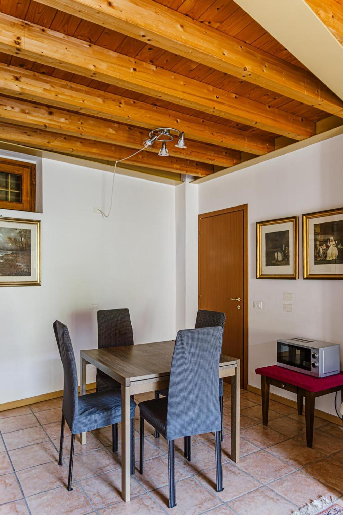 Апартаменты Cozy Castello Манерба-дель-Гарда Экстерьер фото