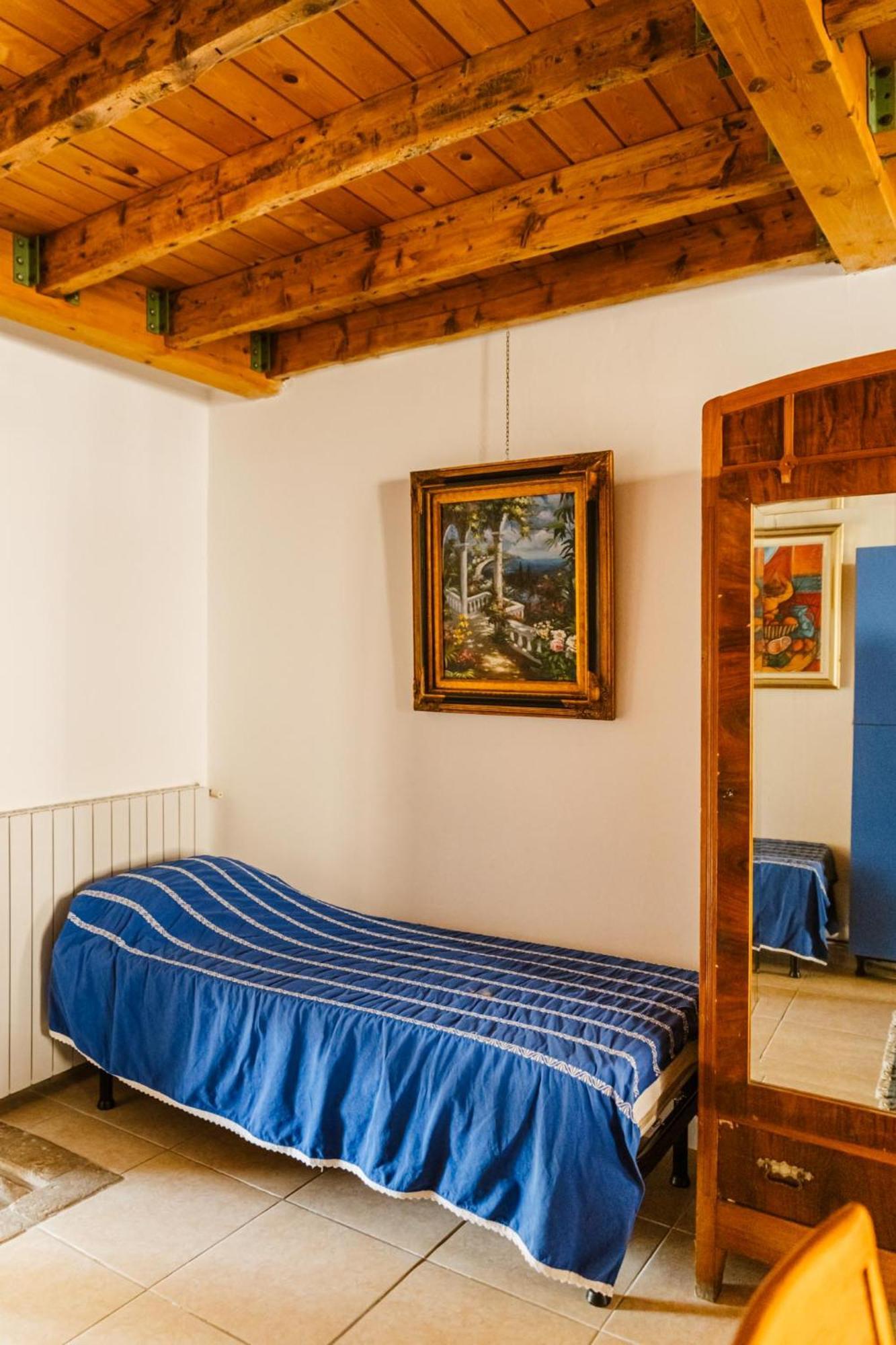 Апартаменты Cozy Castello Манерба-дель-Гарда Экстерьер фото